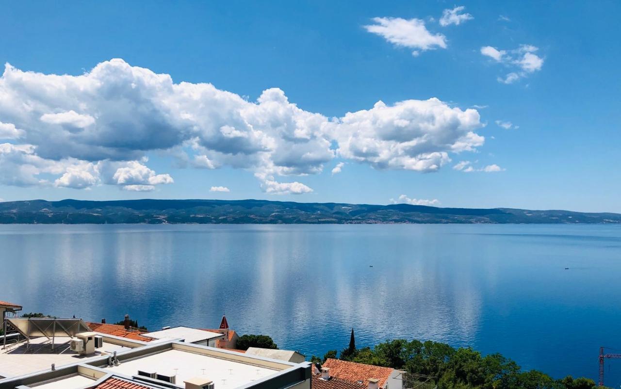 Holiday House Almissa Omiš Eksteriør bilde