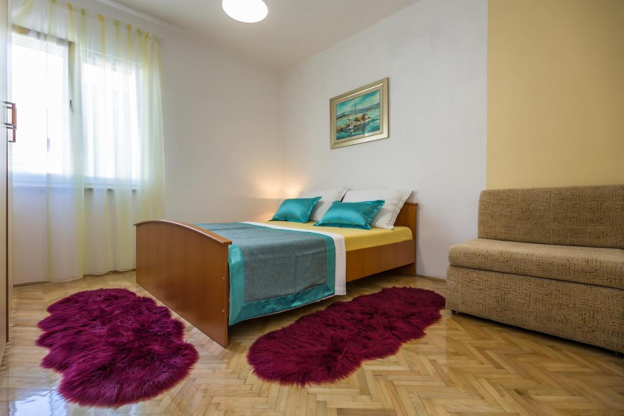 Holiday House Almissa Omiš Eksteriør bilde