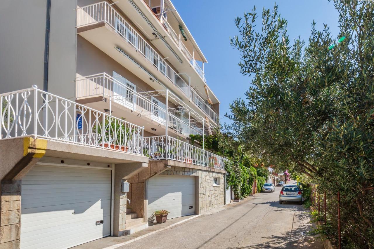 Holiday House Almissa Omiš Eksteriør bilde